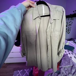 Babaton/aritzia beige button up shirt in size large